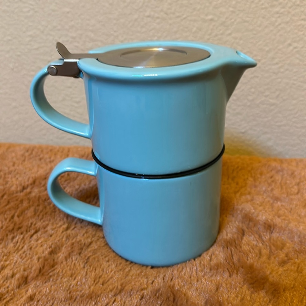 For Life
Cafe - Tea For One